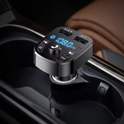Allume cigare bluetooth FM pour voiture avec ports USB et kit mains libres