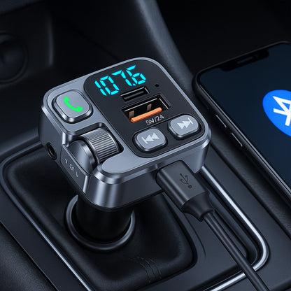 FM transmetteur bluetooth branché connecte smartphone par bluetooth