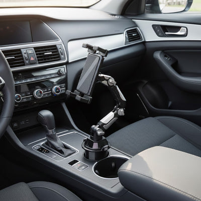 support tablette voiture installé dans  voiture