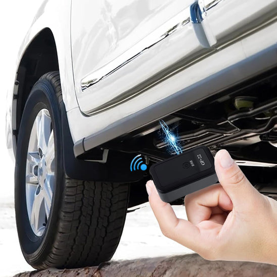 Traceur GPS Voiture installé sous voiture et activé 