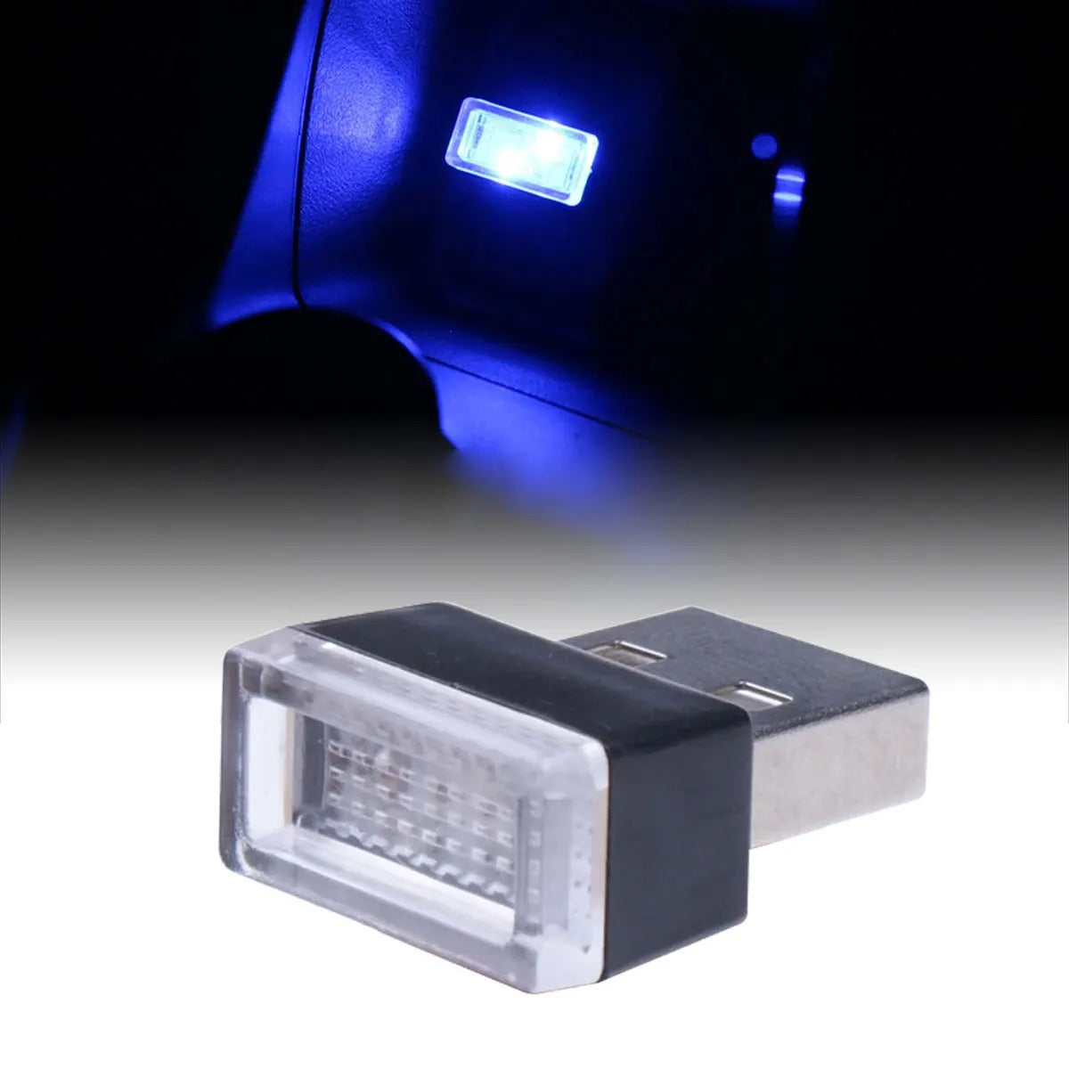 Un led interieur voiture bleu branché et un led exposé